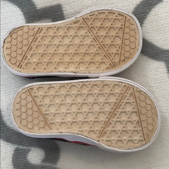 Circo Shoes Circo Skull Infant Shoes Boy Girl Baby Slip Circo Shoes Circo Skull Infant Shoes Boy Girl Baby Slip